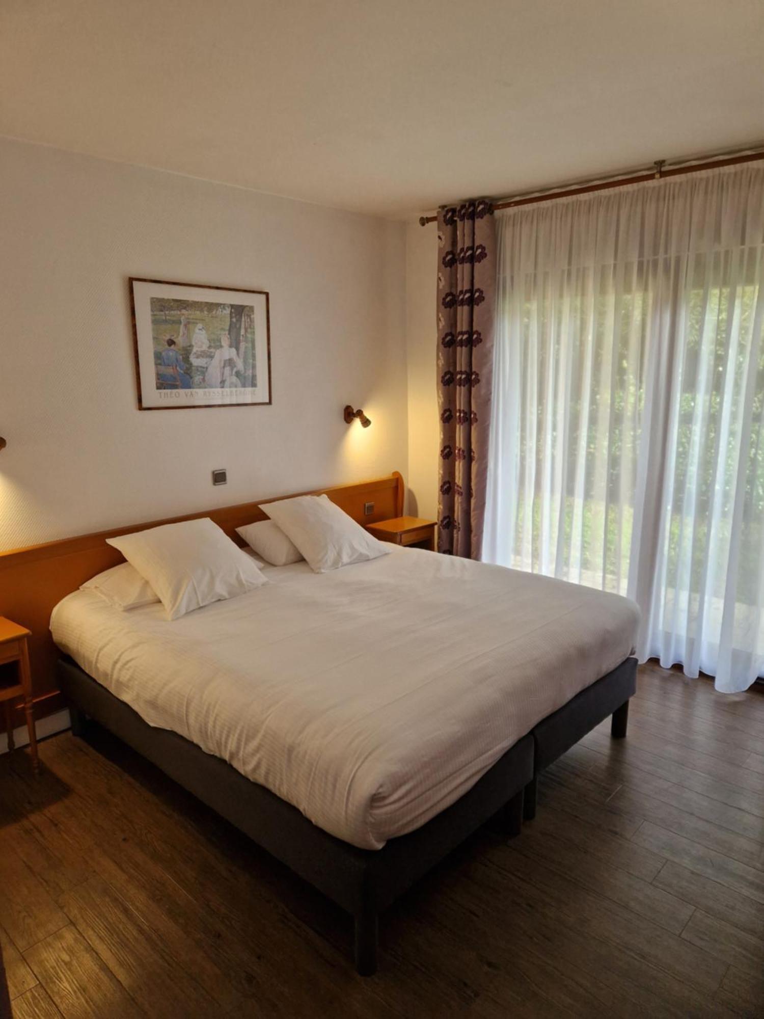 Sure Hotel By Best Western Saint-Quentin Ouest Holnon Exteriör bild