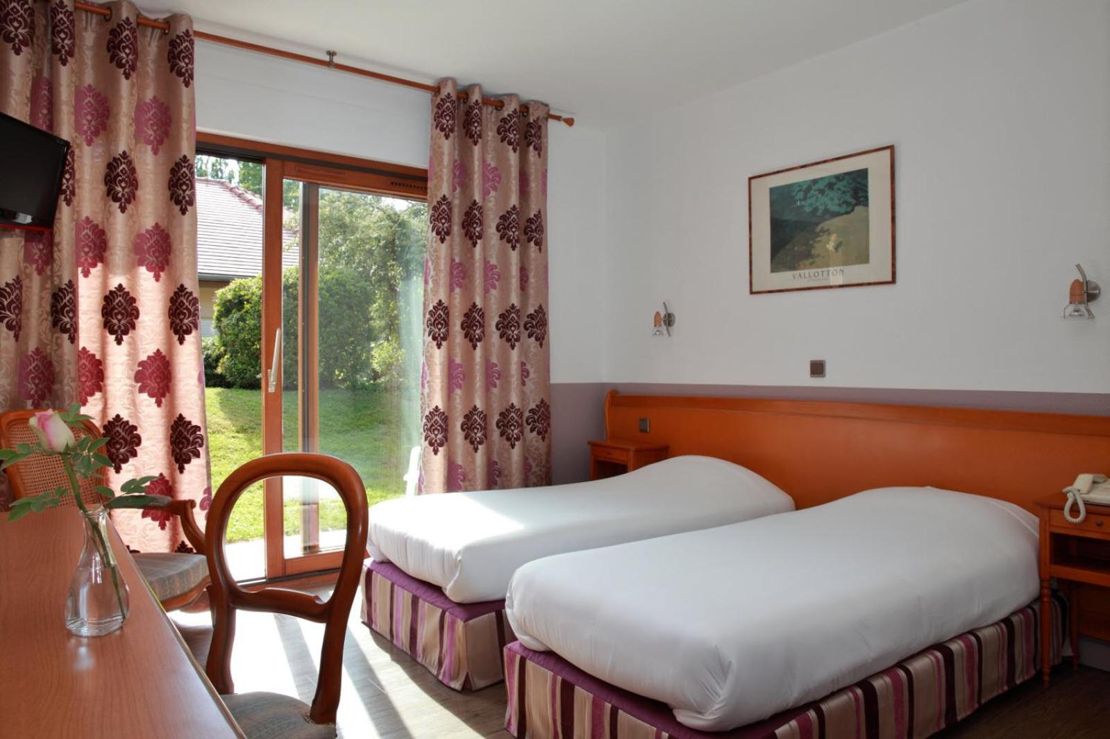 Sure Hotel By Best Western Saint-Quentin Ouest Holnon Exteriör bild