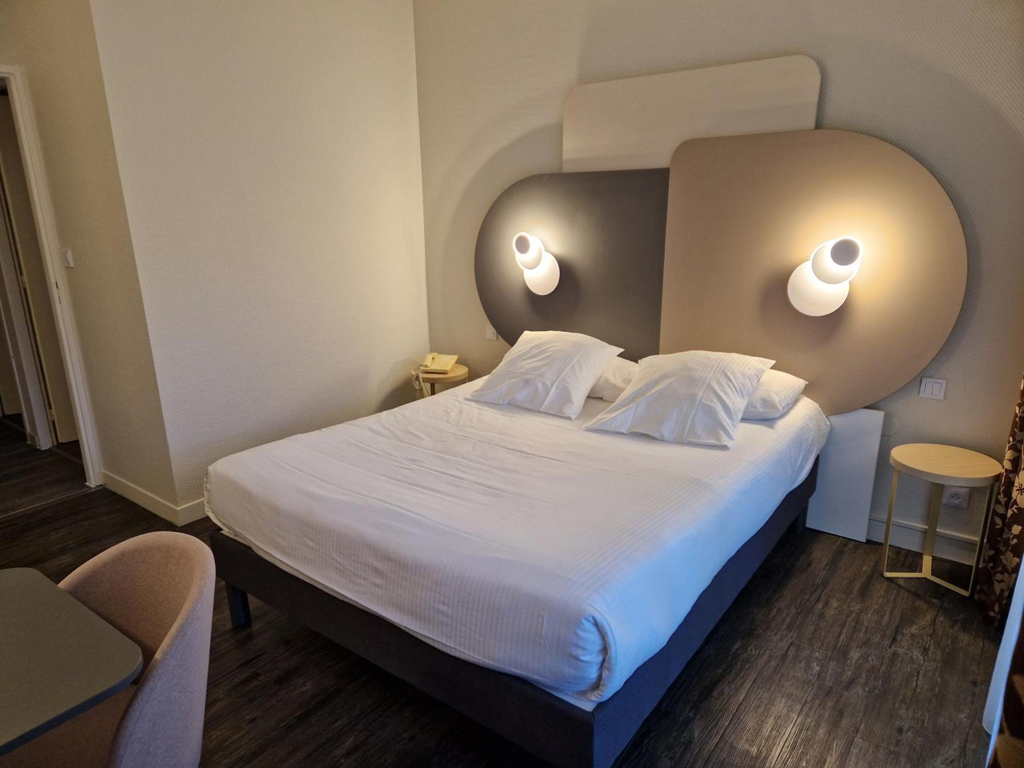 Sure Hotel By Best Western Saint-Quentin Ouest Holnon Exteriör bild