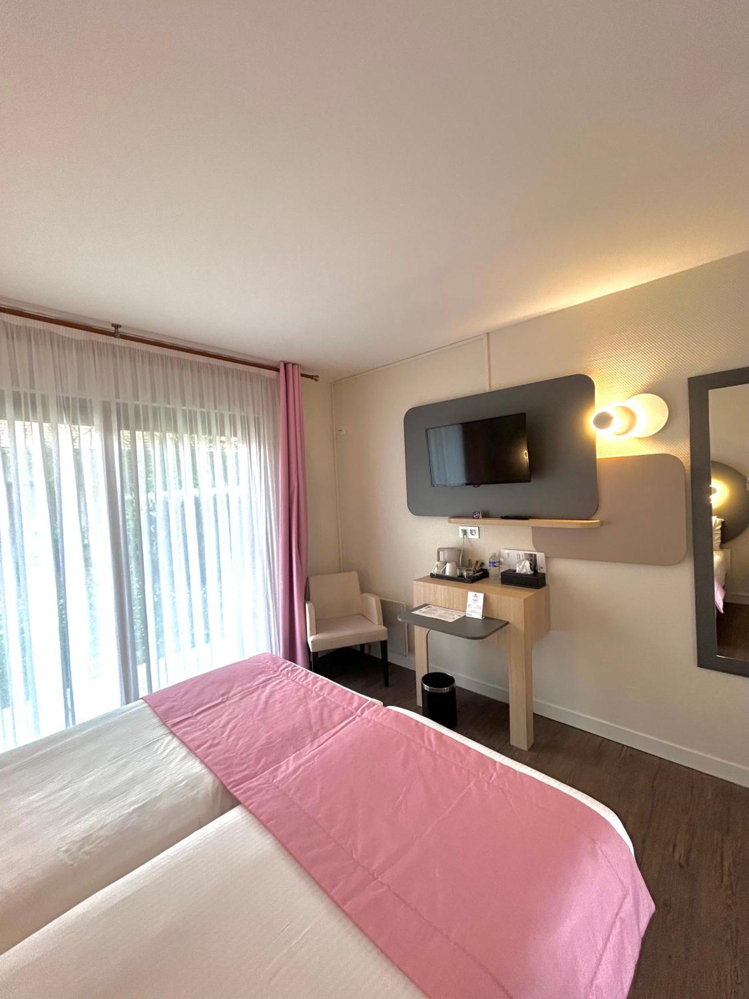 Sure Hotel By Best Western Saint-Quentin Ouest Holnon Exteriör bild