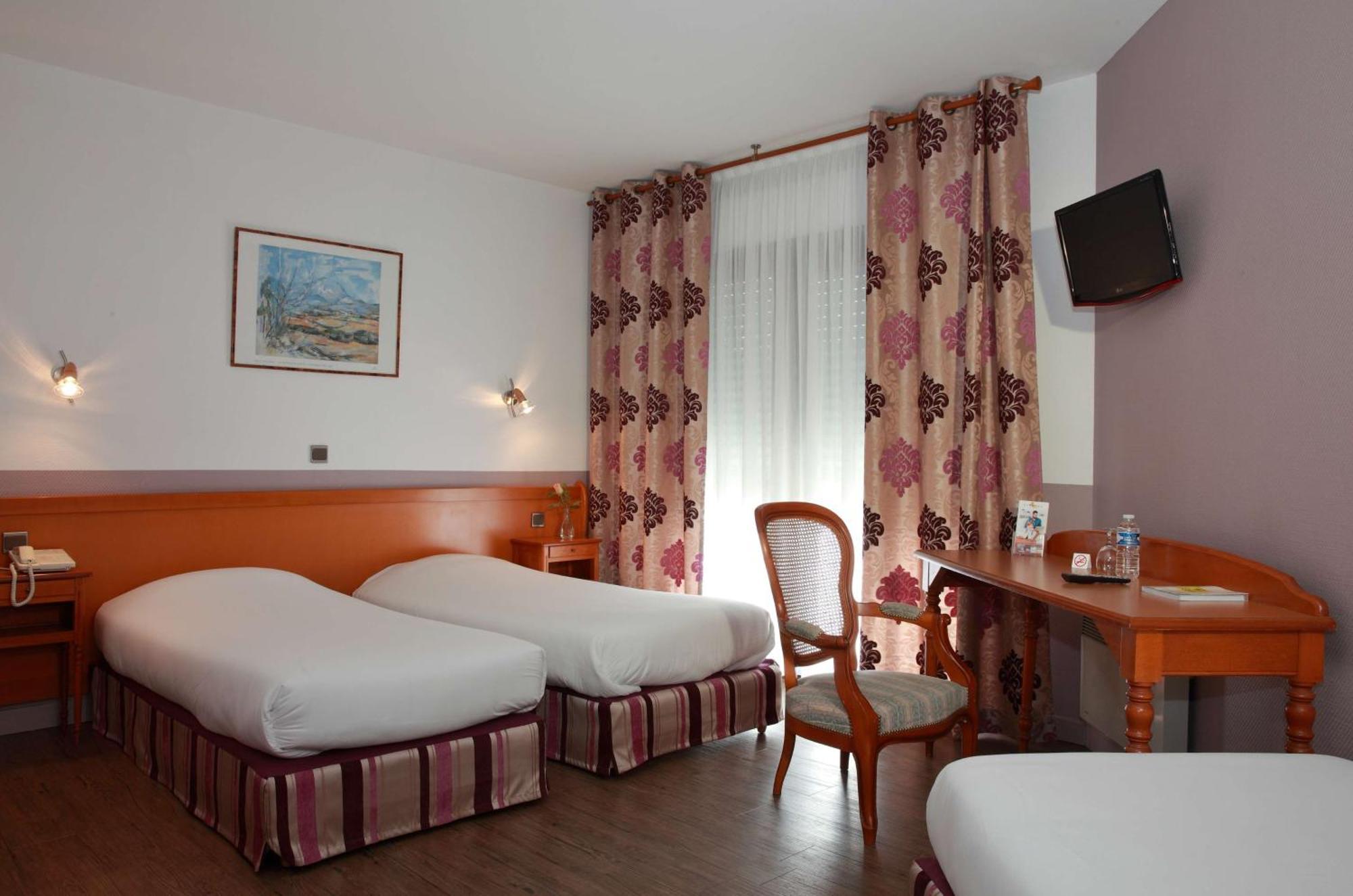 Sure Hotel By Best Western Saint-Quentin Ouest Holnon Exteriör bild