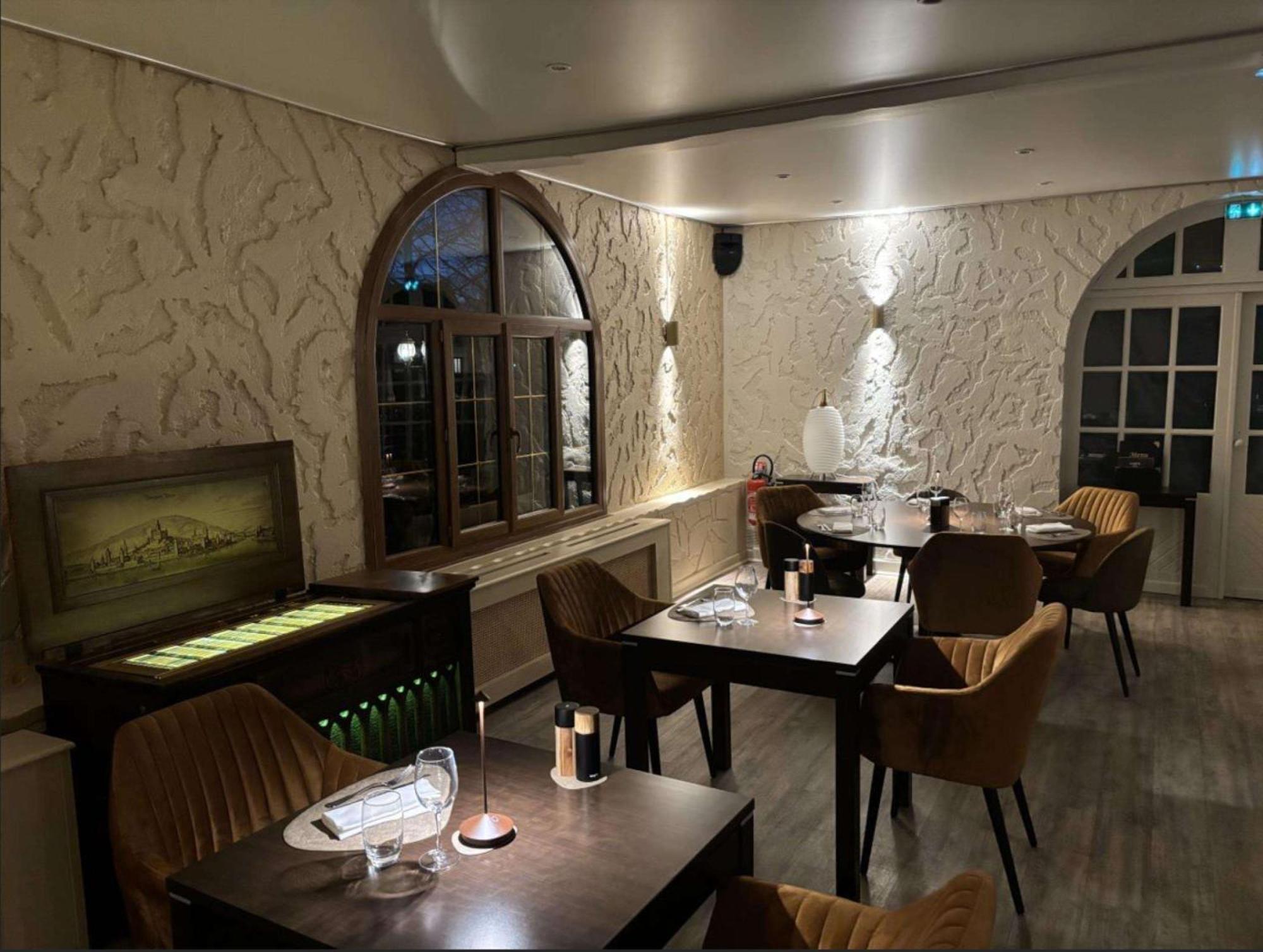 Sure Hotel By Best Western Saint-Quentin Ouest Holnon Exteriör bild