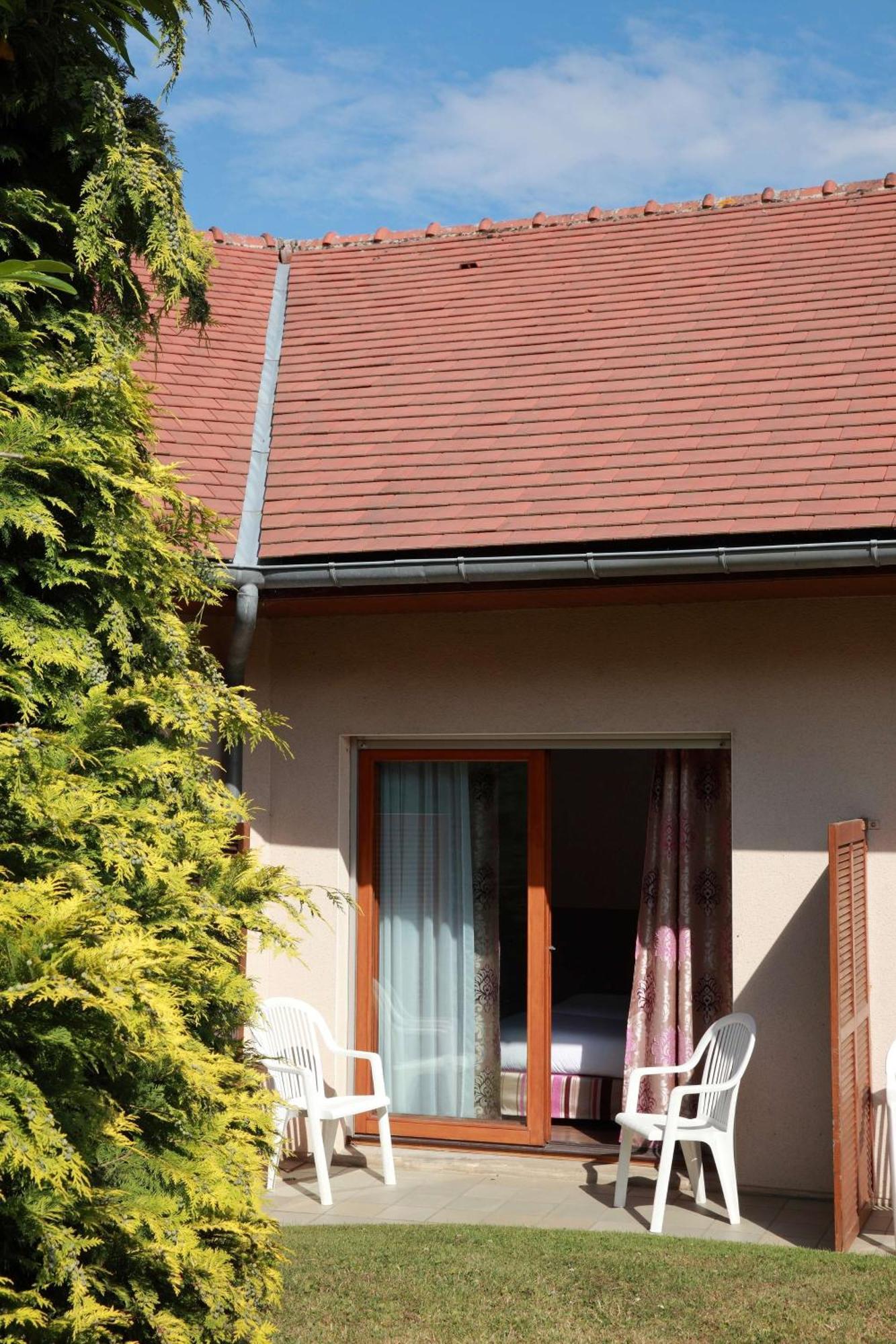 Sure Hotel By Best Western Saint-Quentin Ouest Holnon Exteriör bild